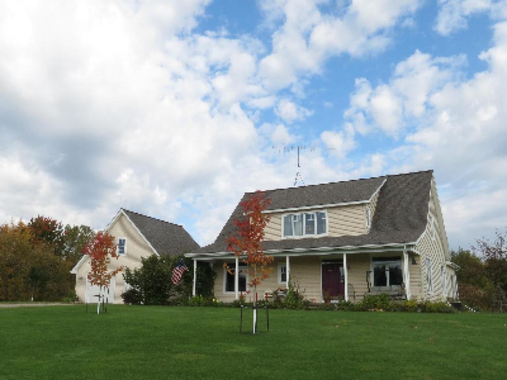 Sweetfern Inn (Adults Only) Clare Exterior foto