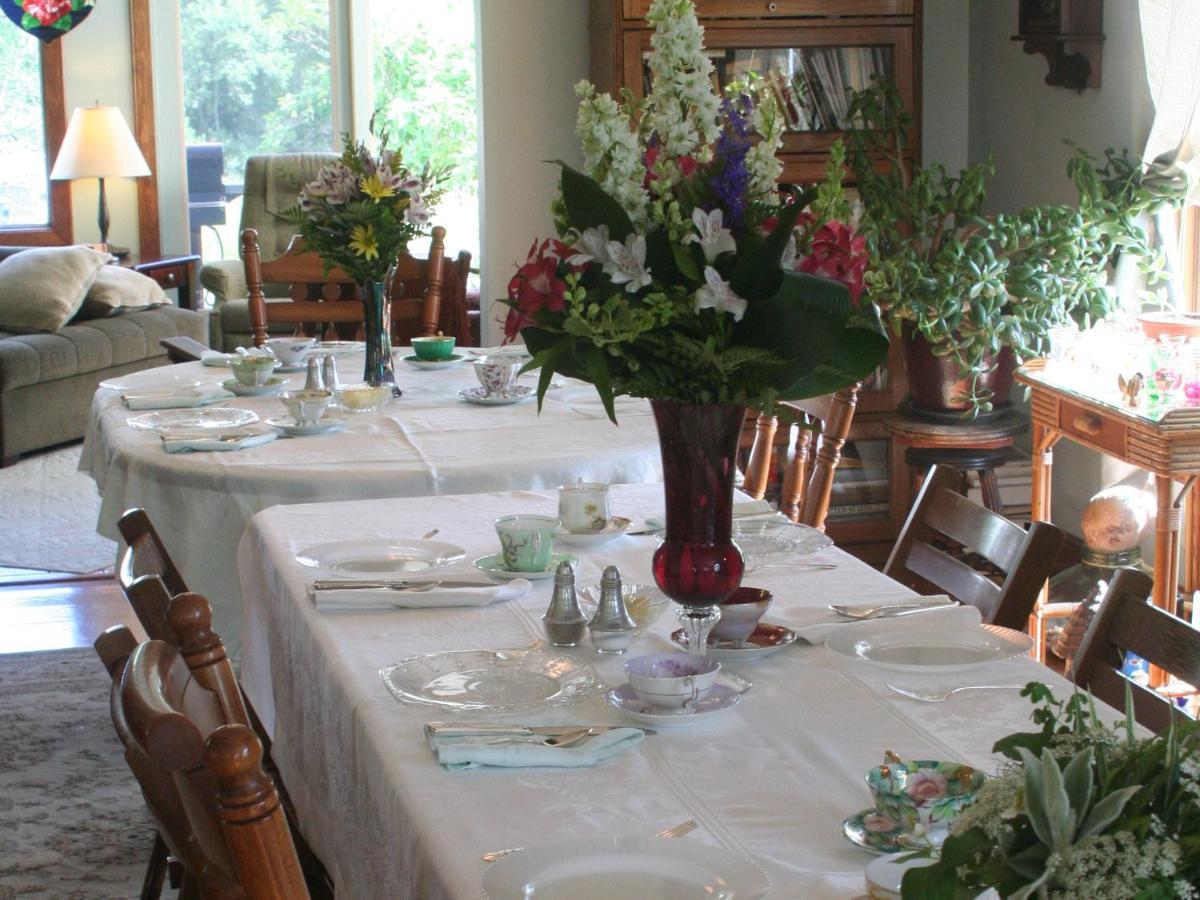 Sweetfern Inn (Adults Only) Clare Exterior foto